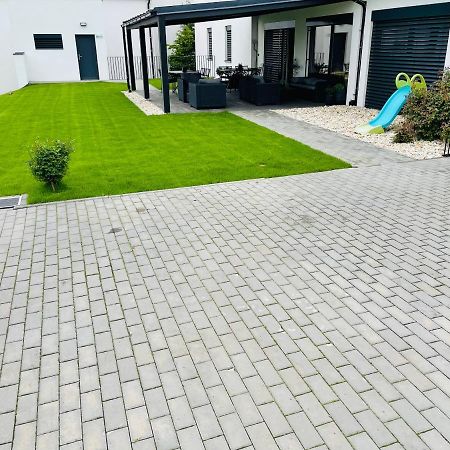 Penzion Vinarstvi Bilkovi Velké Bílovice Exterior foto